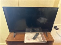 32” LG TV with remote