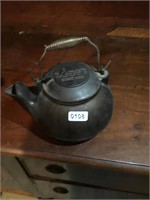 Lodge cast iron kettle