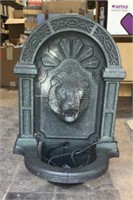 Wall mounted " lion " fountain - composite