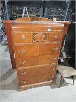 vintage dresser, needs some work