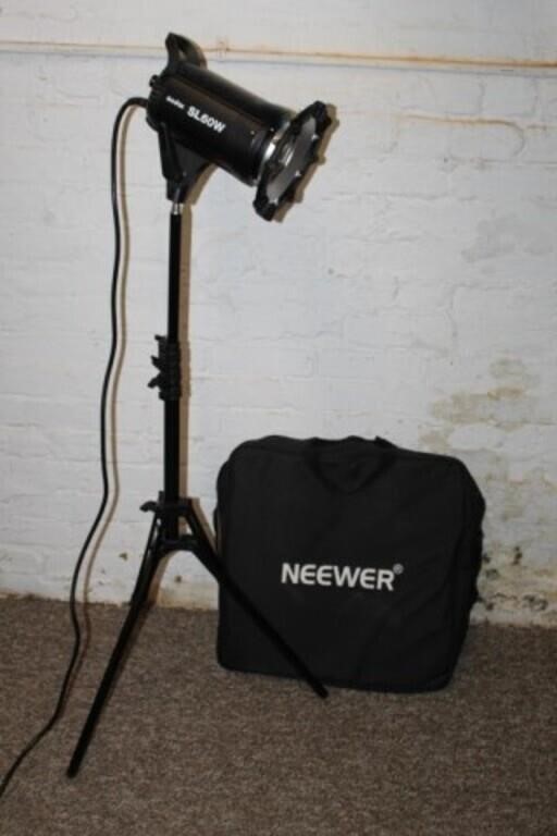 Godox SL60W Light on stand w/ bag