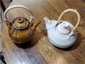 (2) Vintage Tea Pots Pottery