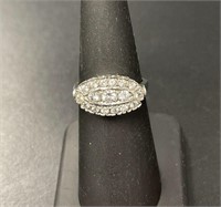 10 KT Vintage Princess White Sapphire Ring