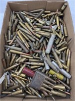 BOX OF VARIOUS ROUNDS AND BRASS