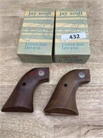 2 JAY SCOTT PISTOL GRIPS, SINGLE SIZ GRIPS