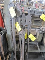 (5) Chain Pipe Wrenches