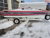 1988 19ft Raven Open Boat w/ Ez Go Trailer