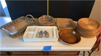 Tupperware trays 6pc, basket plates,& casserole