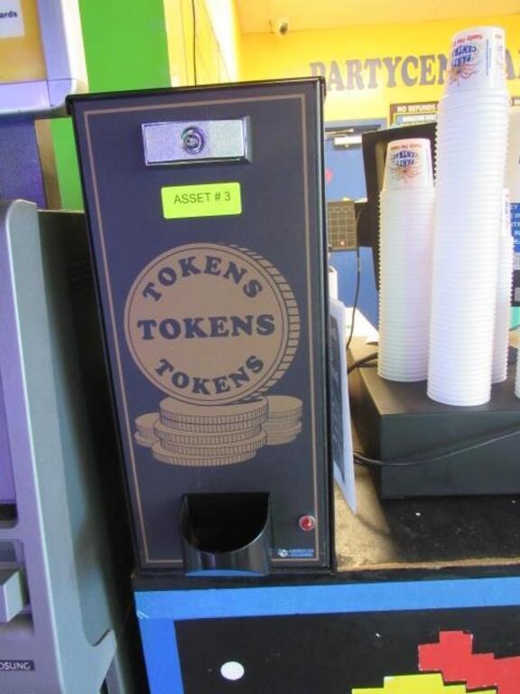 COUNTERTOP TOKEN MACHINE BY AMERICAN CHANGER