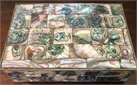 E - VINTAGE KEEPSAKE BOX W/ ABALONE (M80)