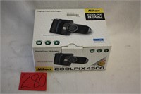 Nikon CoolPix 4500 Digital Camera