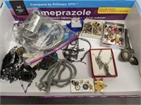 TRAY OF ASSORTED COSTUME JEWELRY