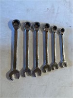 Combination metric wrench set.