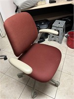 FABRIC DESK CHAIR WITH WHEELS