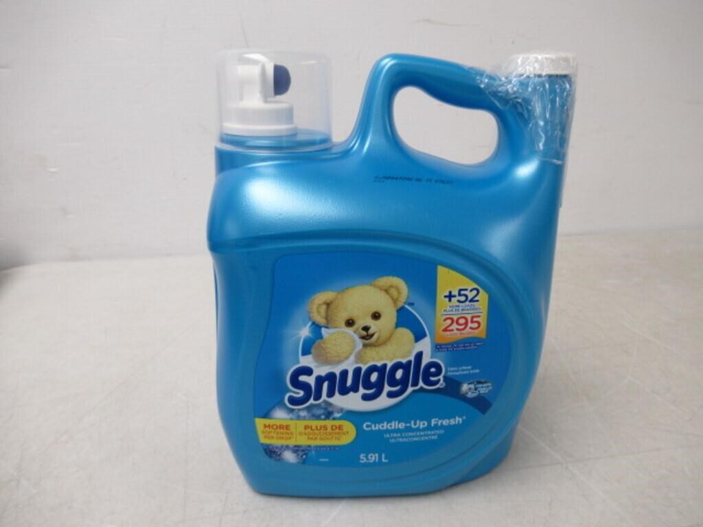"Used" Snuggle Liquid Fabric Softener, 5.91L