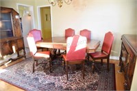 Peppler Bros Dining Room Table & Chair Set