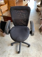 black office chair with arms