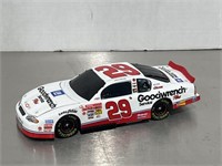 Kevin Harvick #29 Goodwrench Service Plus/GM Perfo
