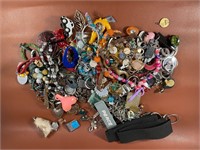 5 Pound Grab Bag of Assorted Small Items