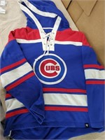 Cubs hoodie size large