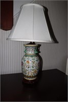 Oriental style lamp with fu dogs or squirrels on