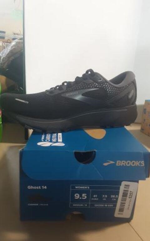 BROOKS RUNNING SHOES men and Womens