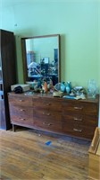 Lane mid century modern dresser w/ mirror