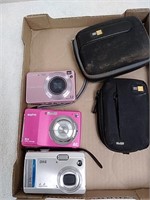 Group of digital cameras