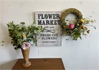 Flower Market Sign & Floral Decor