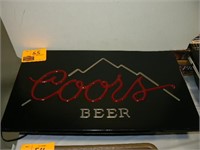 COORS BEER LIGHTED SIGN