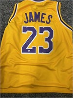 Lakers Lebron James Signed Jersey with COA