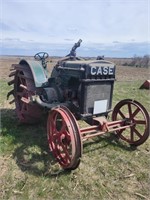 1920 Case Model 1527 Cross Motor Tractor - Engine