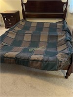 Bed Spread, Pillow Cases, Throw and Pillow,
