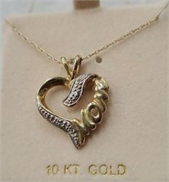 10k gold heart mom necklace
