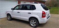 2007 HYUNDAI SUV 137K MILES 4 CYLINDER