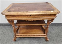 Victorian walnut parlour table (as seen - needs