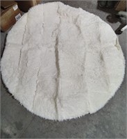 5.5ft Round Faux Fur Rug