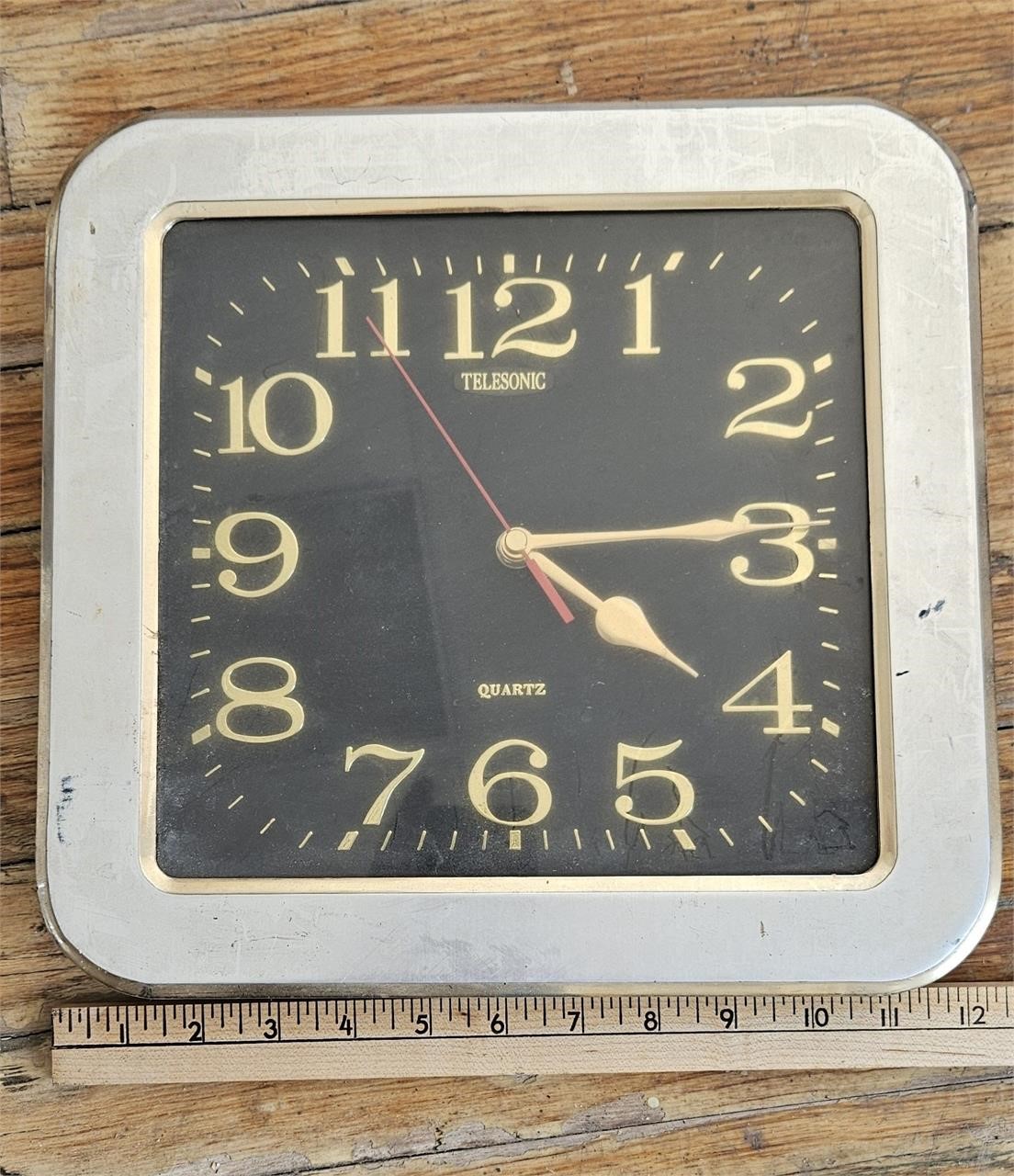 Telesonic Quartz Clock