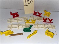 VINTAGE TOY FARM ANIMALS