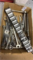 Tray Lot of Craftsman Wrenches and Sockets