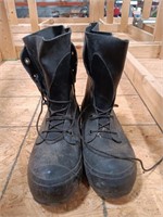 Combat boots size 8