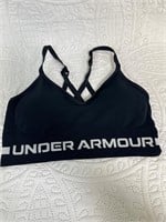 Women’s under armour sports bra size L