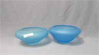 2 blue satin cupped bowls