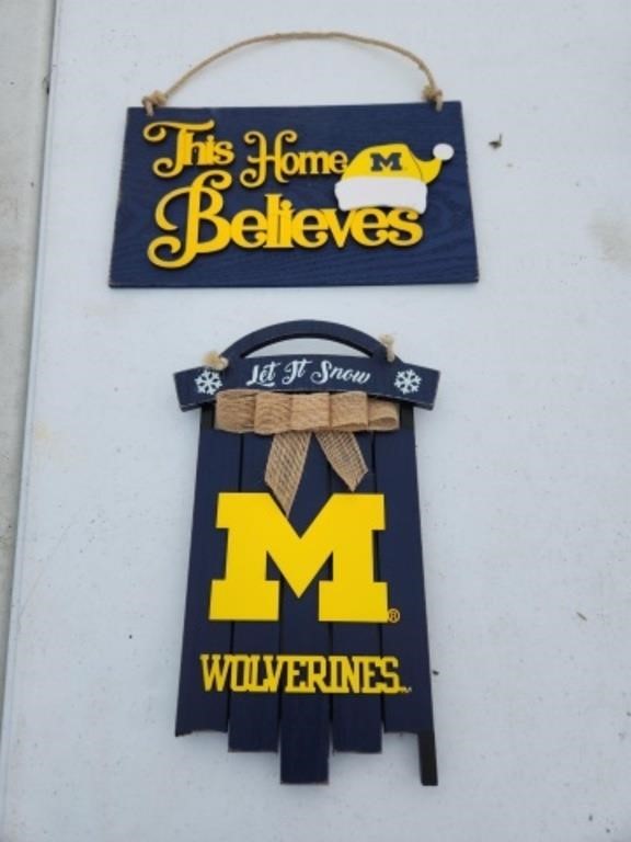 Two pieces University of Michigan Christmas decor