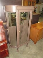CURVED GLASS ONE DOOR CARVED FOOT CURIO CABINET