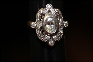 A 10Kt White Gold and Cz Ring