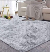 Faux Fur Rug Washable White 4' x 5.3' Non-Skid