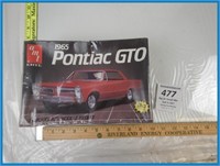 ERTL 1965 PONTIAC GTO 1/25 MODEL KIT-IN PLASTIC