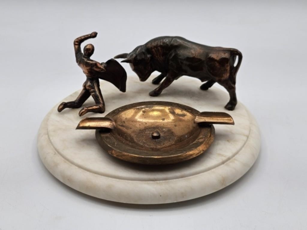 MATADOR & BULL COPPER ASHTRAY ON MARBLE MOUNT