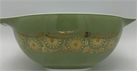 Pyrex gold medallion sage green leaf bowl